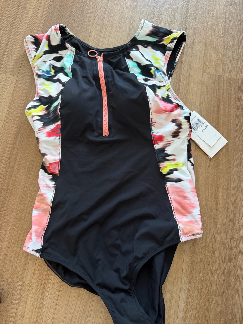 NWT LIV Swimwear Women's Black One-Piece Swim Suit with and Front Zip size XL